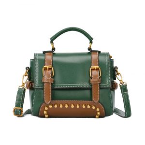 Fashion Portable Simple Rivets Harbor Wind Messenger Shoulder Bag - Green