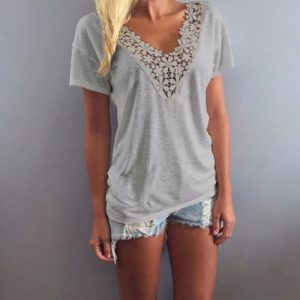 Women Short Sleeve Croceht Tank Tops Floral Detail Blouse T-Shirt - Gray